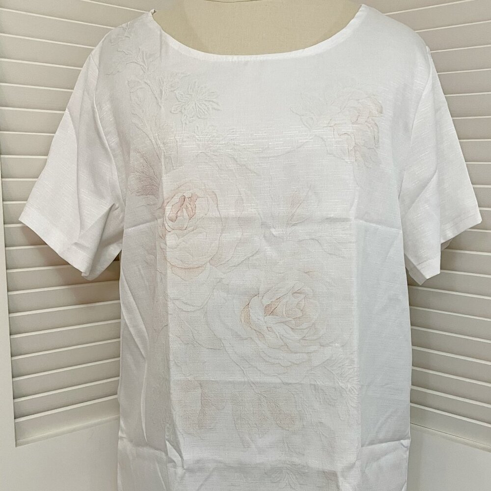 Silky Linen-blend Short Sleeve Blouse with Palest Pink Roses Print on Front